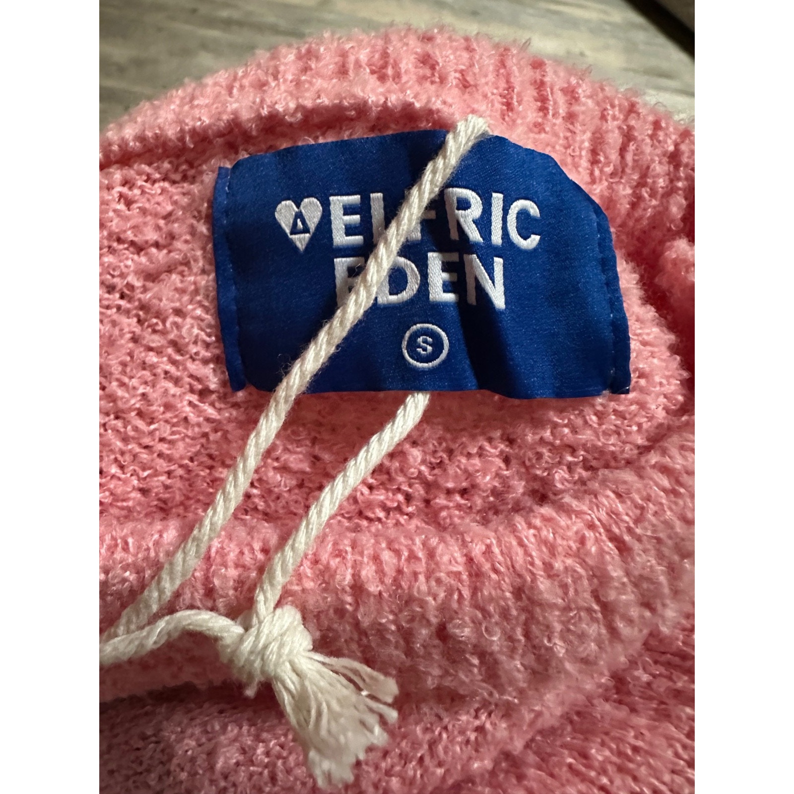 Nwt Aelfric Eden Oversized Cat Knit Sweater Pink Small Textured — image 7 of 7